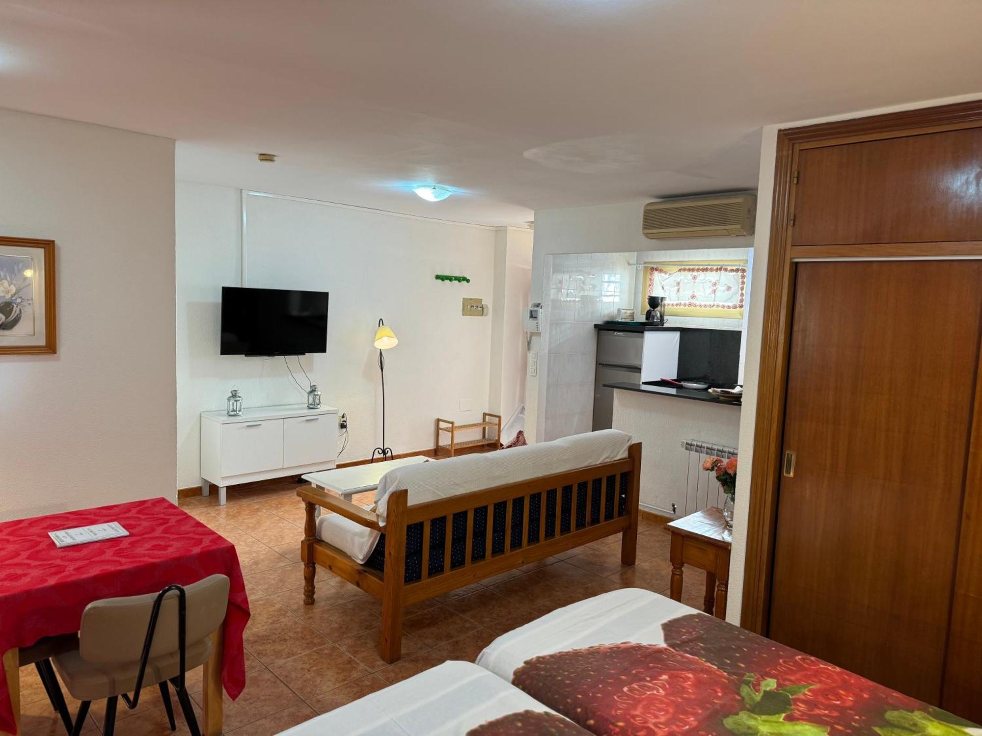 Apartamentos Turisticos Yamasol Fuengirola Bagian luar foto