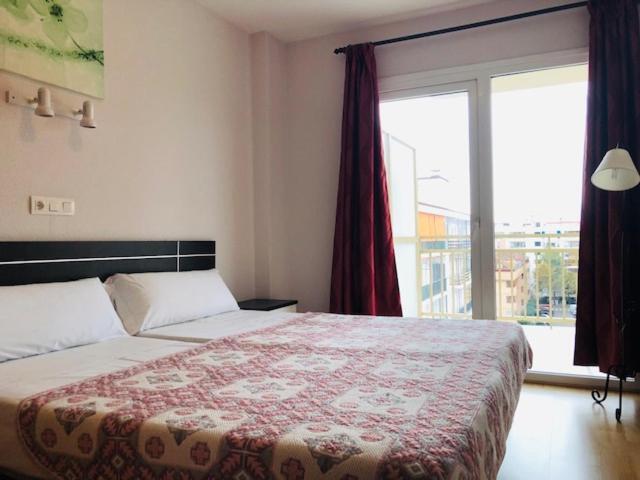 Apartamentos Turisticos Yamasol Fuengirola Bagian luar foto
